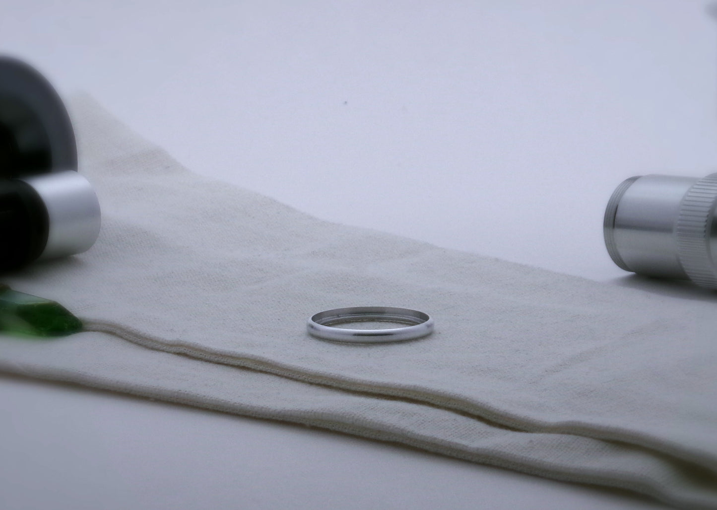 Single round profile aluminum accent ring for VHC lightsabers, shimsert facing upward.