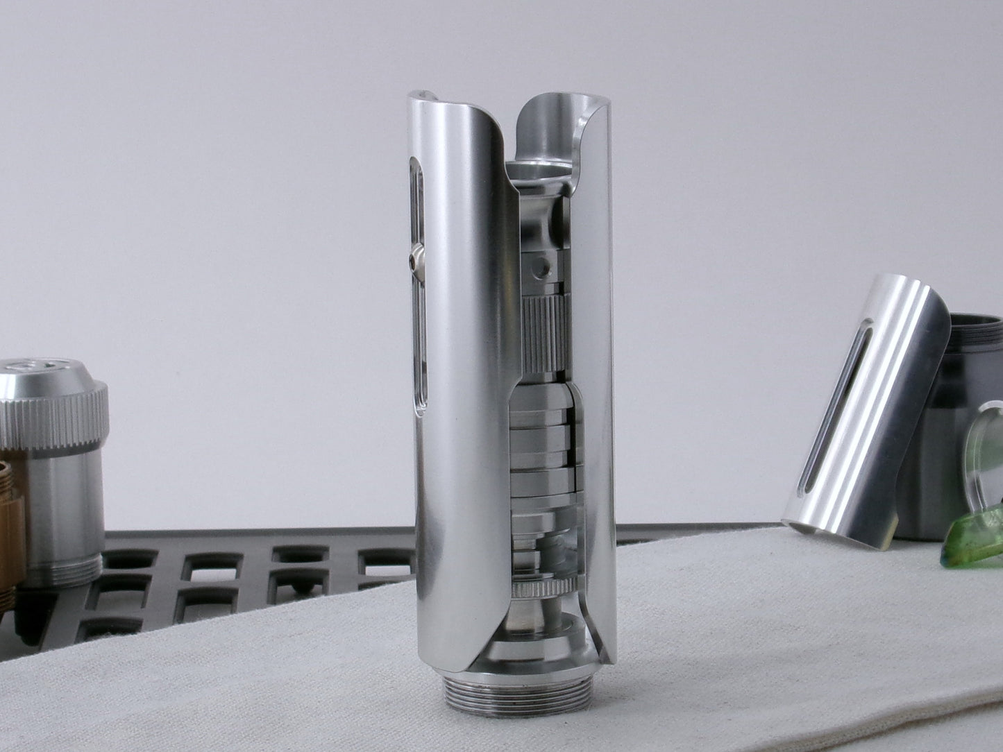 Assembled VHC-compatible, Component Schema Kit - Emitter Type 8, standing proud.